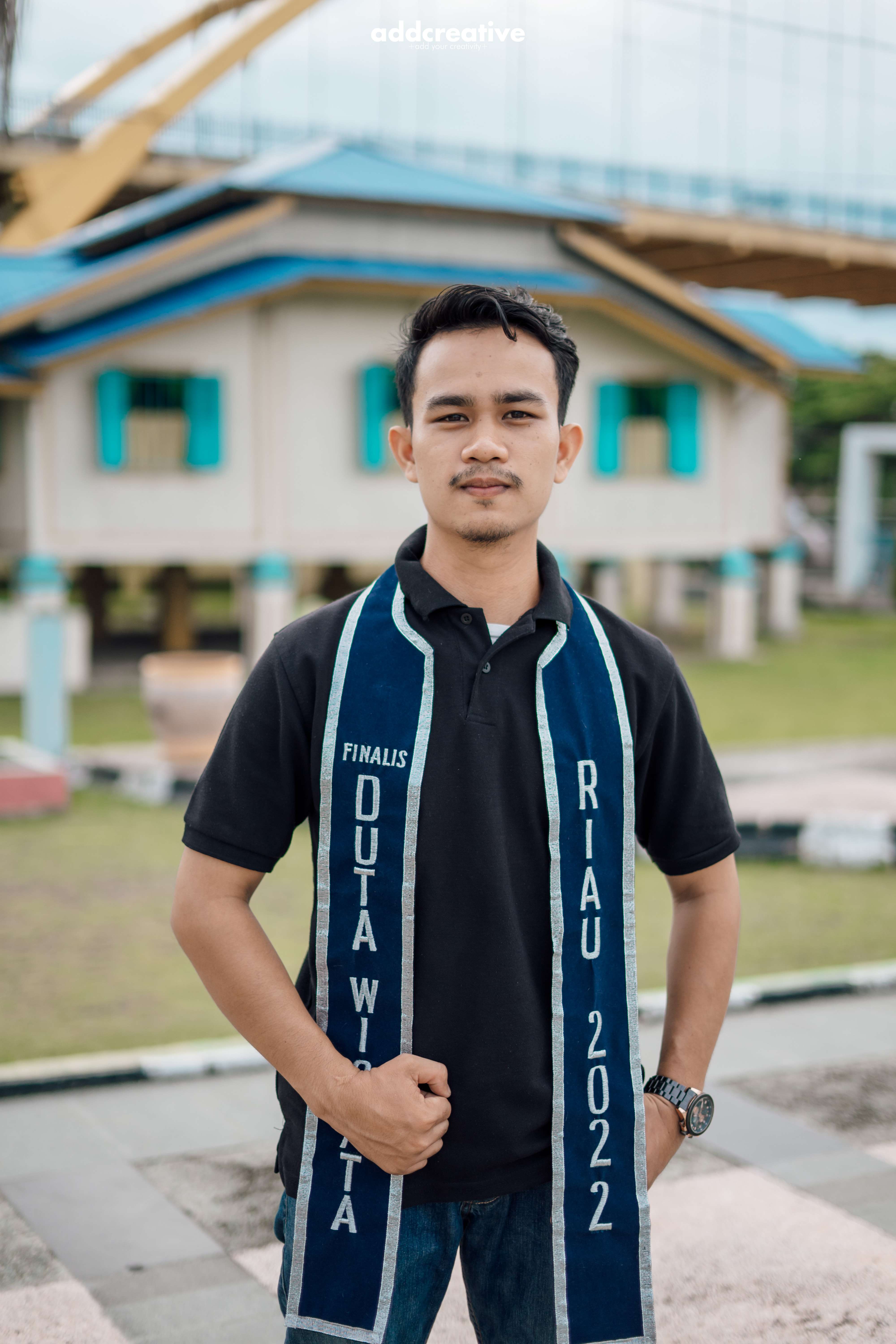 AZMIL ZUHDI